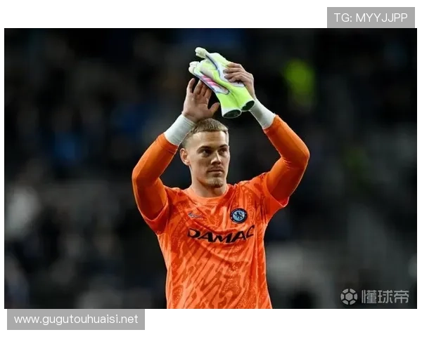 知耻后勇 约恩森换欧冠头像拼未来