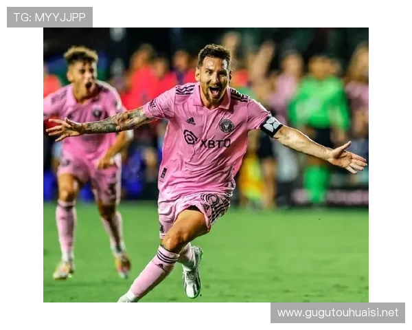 维拉插足迪萨西西汉姆领跑